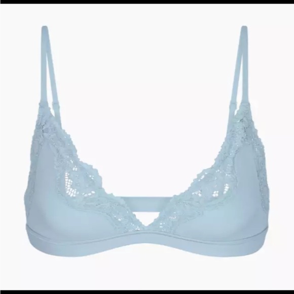SKIMS Fits Everybody Lace Triangle Bralette Size M - Picture 2 of 9